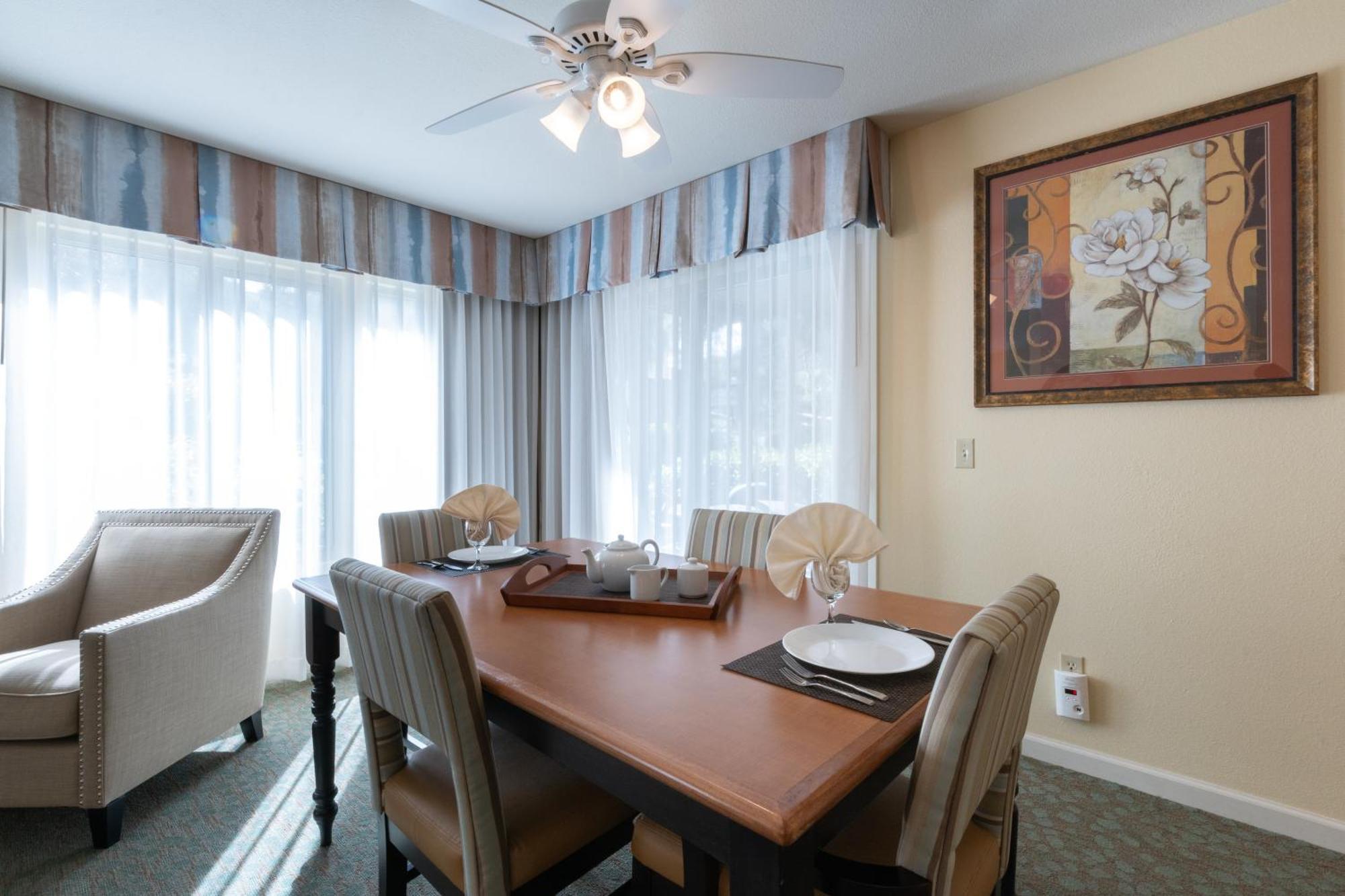 San Diego Country Estates Ramona Room photo